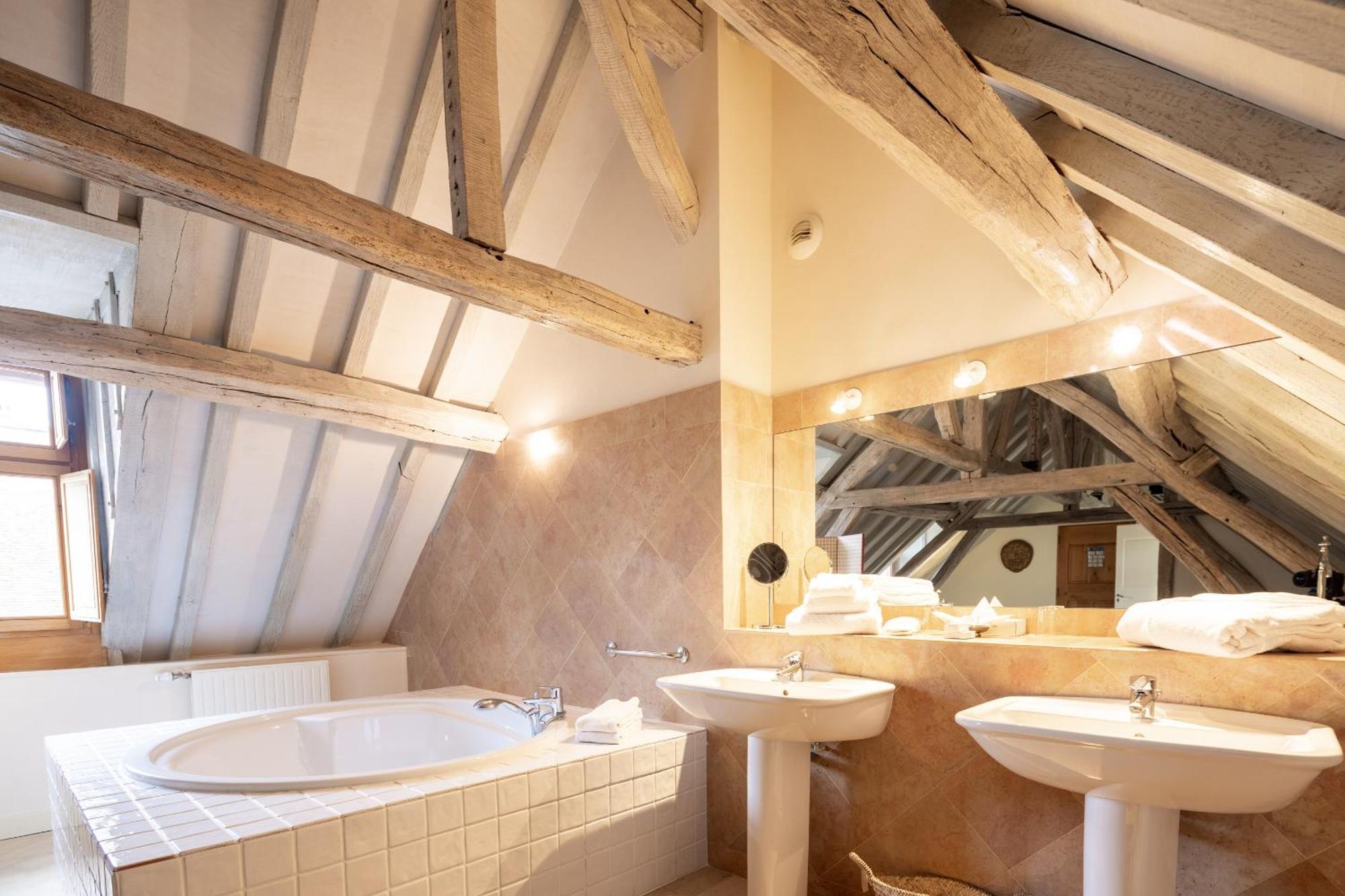 La Maison De Rhodes Hotel & Spa Troyes Ngoại thất bức ảnh