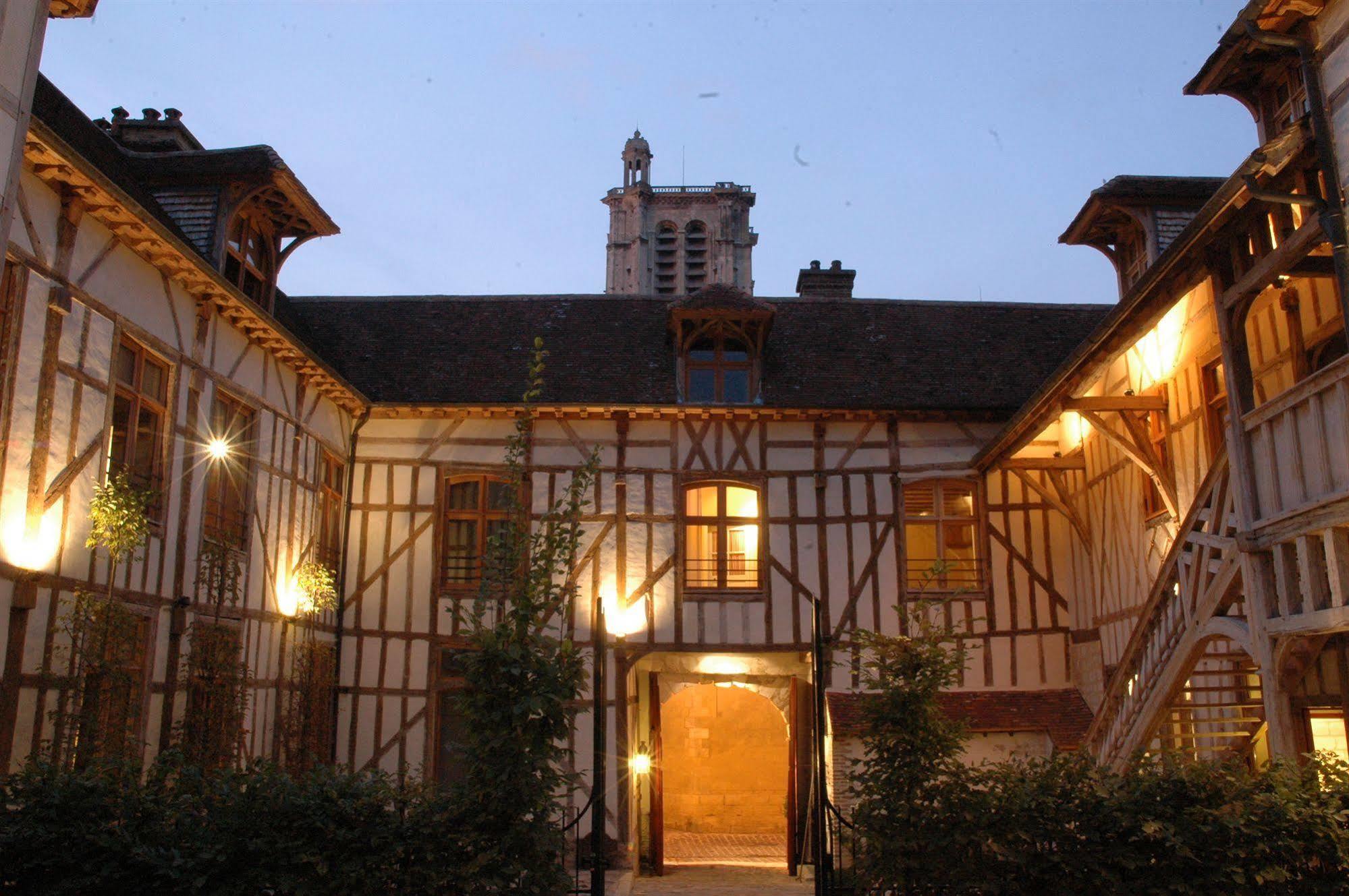 La Maison De Rhodes Hotel & Spa Troyes Ngoại thất bức ảnh